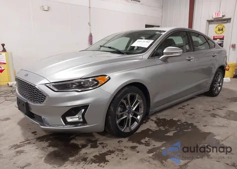 2020 Ford Fusion Hybrid Titanium из США, поврежденный, VIN 3FA6P0RU9LR139775